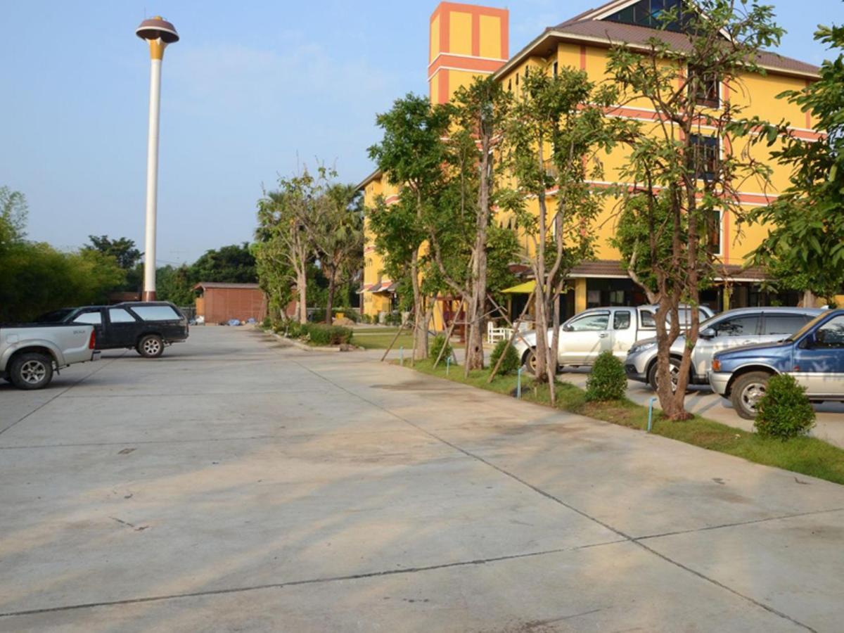 Boonme Heritage Phitsanulok Exterior photo